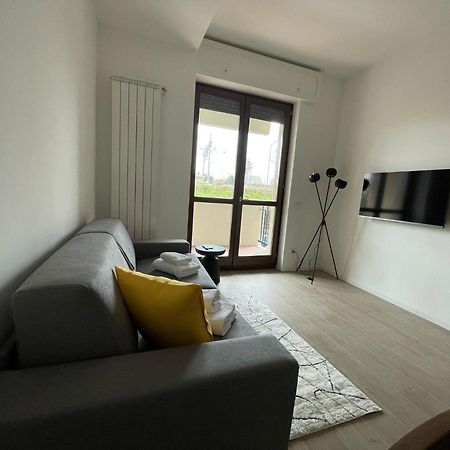 Feel - Central Beat Apartment ベルガモ エクステリア 写真