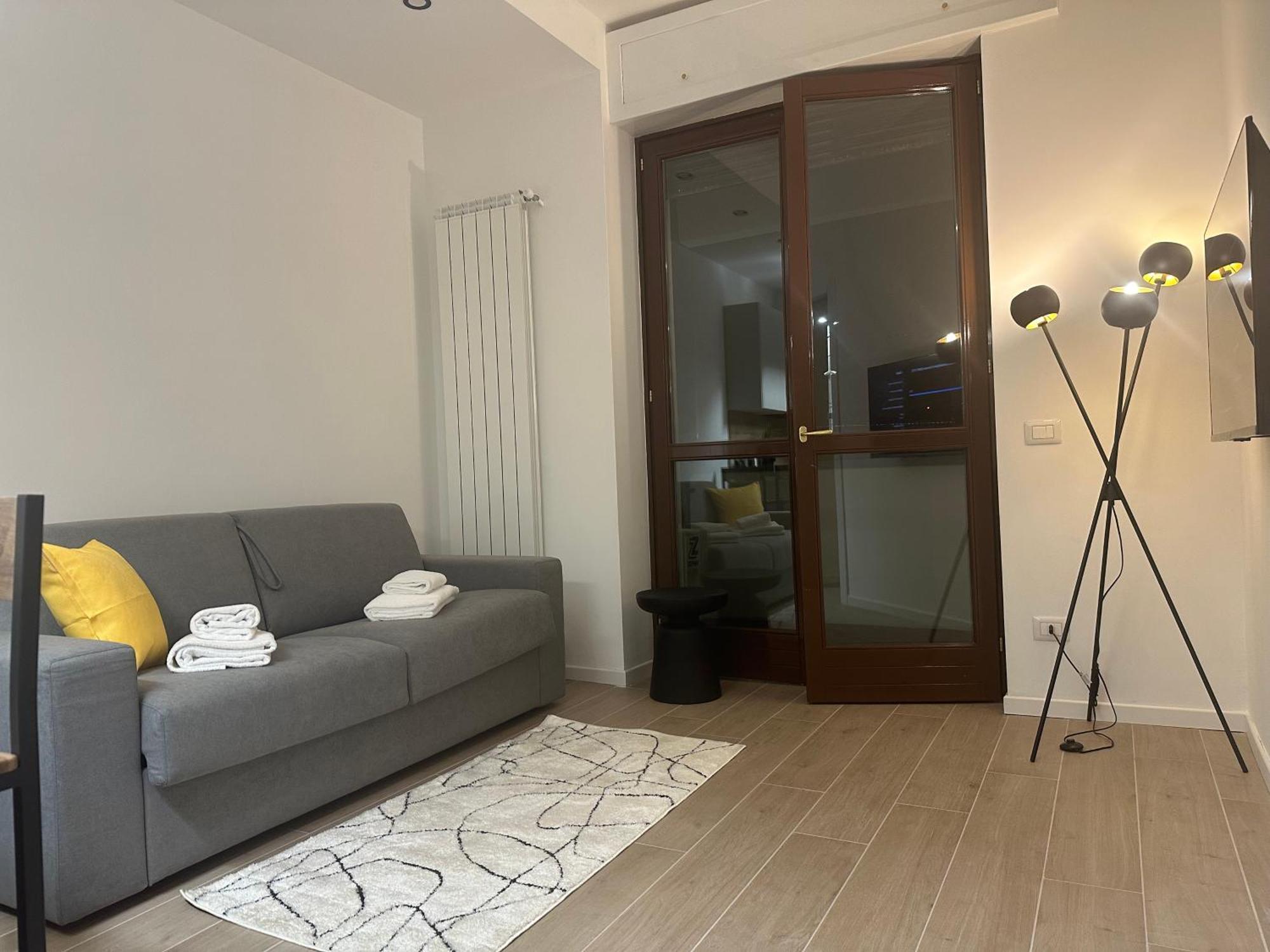 Feel - Central Beat Apartment ベルガモ エクステリア 写真